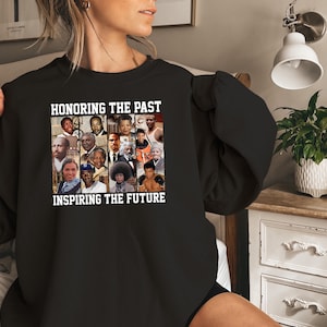 Black History Honoring The Past Inspiring The Future Teacher Shirt,Black History Month Shirt, The Future Black Shirt,Tree On The Books Gift bild 5