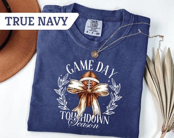 Sudadera de fútbol Touchdown de Comfort Colors®, camiseta de la temporada de fútbol de otoño, camiseta para el día del partido de fútbol, camiseta de Acción de Gracias, suéter de otoño