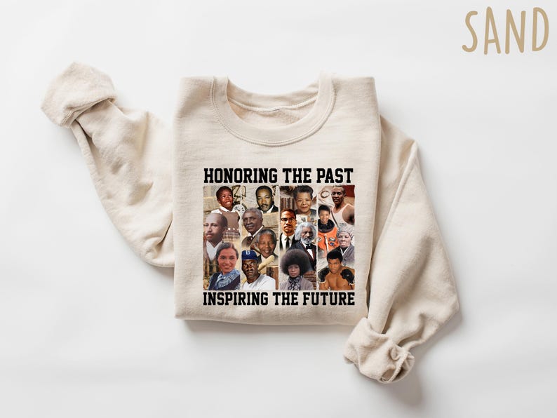 Black History Honoring The Past Inspiring The Future Teacher Shirt,Black History Month Shirt, The Future Black Shirt,Tree On The Books Gift bild 3