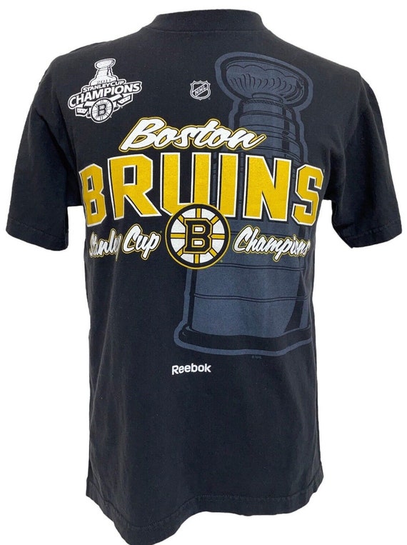 Vintage Sports Boston Bruins 2011 Stanley Cup Cham