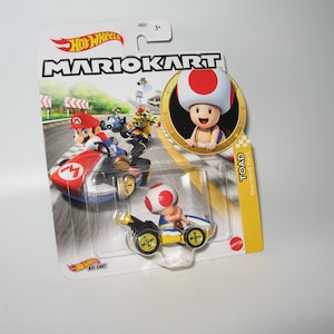 Mario kart Hot wheels collectibles retired Toad brand new sealed !