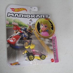 Mario kart Hot wheels collectibles retired Princess Peach Rare brand new sealed !