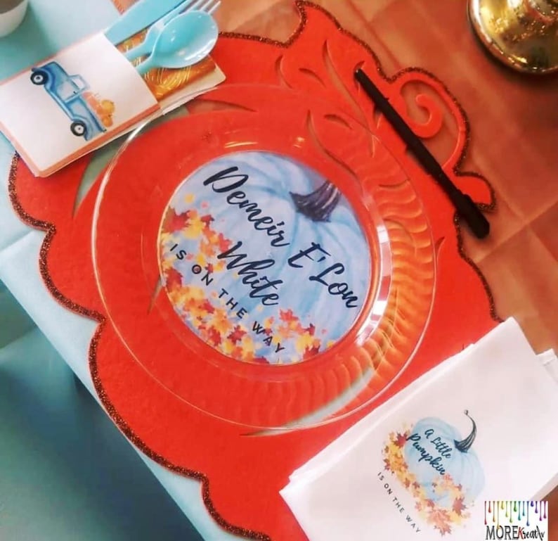 Personalize 10'' Disposable Dinner Plates, Add Your Custom Text or