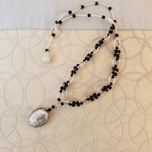 Murano Glass Necklace Black and Silver Leaf