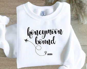 Sweat-shirt personnalisé pour lune de miel, cadeau de vacances pour jeunes mariés, chemise de mariage assortie pour couple, t-shirt fiancé pour emplacement personnalisé