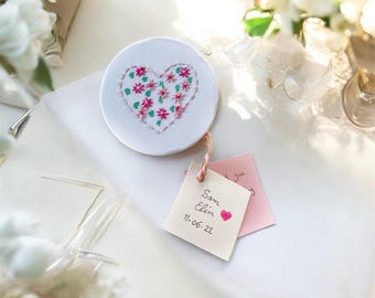 outdoor ceremonies floral theme wedding favors spring summer Bomboniere bulk wedding guests gifts eco friendly natural keepsake ornaments