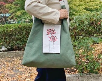 eco friendly shoulder sage green tote everyday use minimalist Boho travel women bag with inner pocket handmade Mother's day gift for her