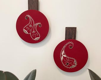 wall decor wooden round minimalist boho ethnic wall hanging housewarming gift living room decoration embroidered paisley interior design