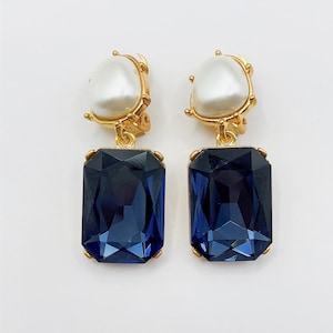 Boucles d'oreilles clip Oscar De La Renta.