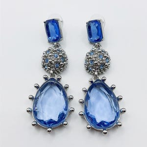 Oscar De La Renta earrings
