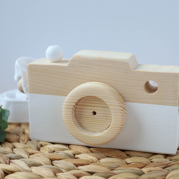 Wooden Camera, Wooden Toy Camera, Photographer Gift, Waldorf Toys, Nursery Shelves, Montessori Baby Toys, Woodland Nursery