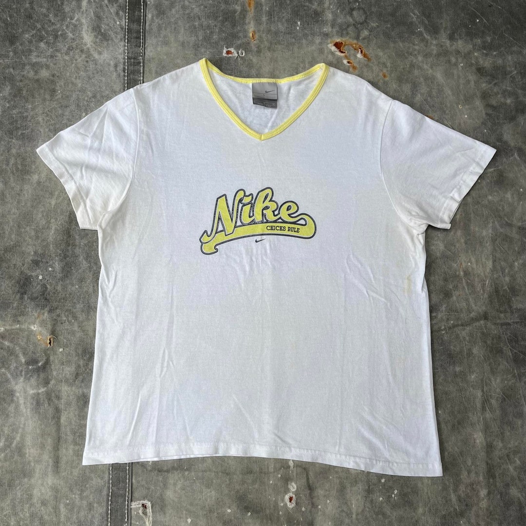 Vintage Y2K Women's Nike Silver Tag Shirt - Etsy Israel