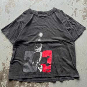 Vintage 90s Nike Michael Jordan 23 Dunk Basketball Shirt