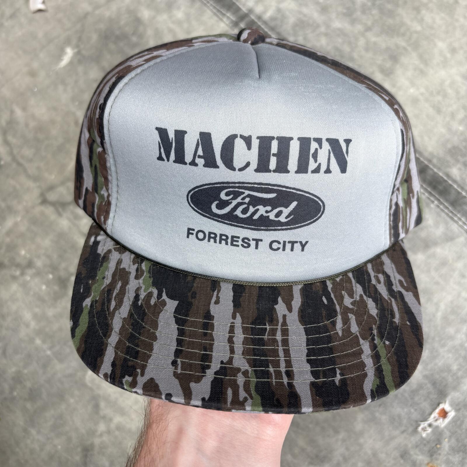Vintage 80s Deadstock Ford Arkansas Tiger Stripe Camo Rope Trucker