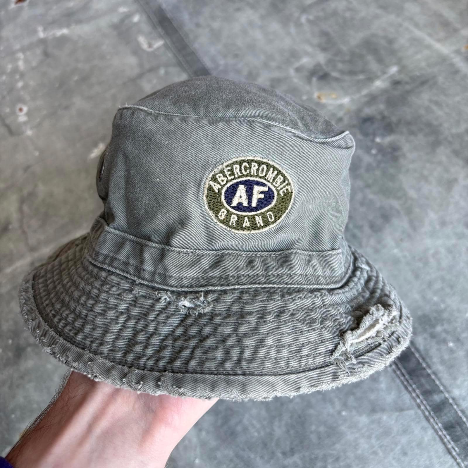 Abercrombie & Fitch Grey hat w/ bow Light Grey Abercrombie & Fitch hat Like new | Mercari main image 2