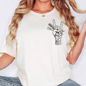 Hair HustlerTshirt , Hair Stylist Tshirt , Hair Dresser Sweatshirt , Hairapist,Gift , Beautican Sweatshirt, Cosmetology Gift Sweatshirt