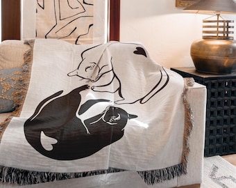 Couple Cat Blanket Black White Heart Design Throw Cotton Woven Zen Home Decor Gift Lover Anniversary Present Engagement Celebration Cuddling