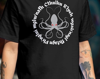 Cthulhu of R’lyeh black tee / Vol.4 Apparel & More