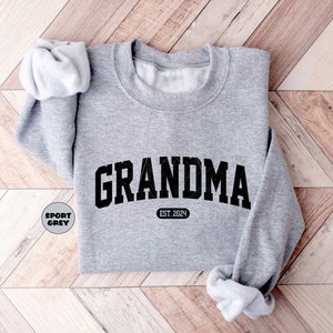 Custom Grandma Hoodie, Personalized Granny Sweatshirt, Baby Announcement Outfit, Matching Family Clothing, Gigi Hoodie, Nana Sweatshirt Gift