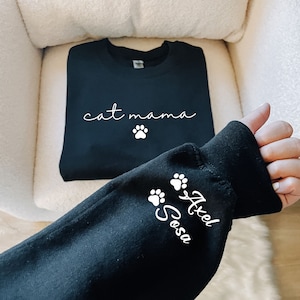 Personalisiertes Katzenmama-Sweatshirt mit Katzennamen, benutzerdefinierter Katzenmama-Hoodie, niedliches Katzenmama-Outfit, Katzenbesitzer-Kleidung, glückliche Muttertagsgeschenke