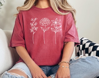 Personalized Birth Flower Comfort Colors® T-shirt, Custom Flowers Mom Shirt, Birthday Flower Tee, Mothers Day Gift, Sentimental Gifts