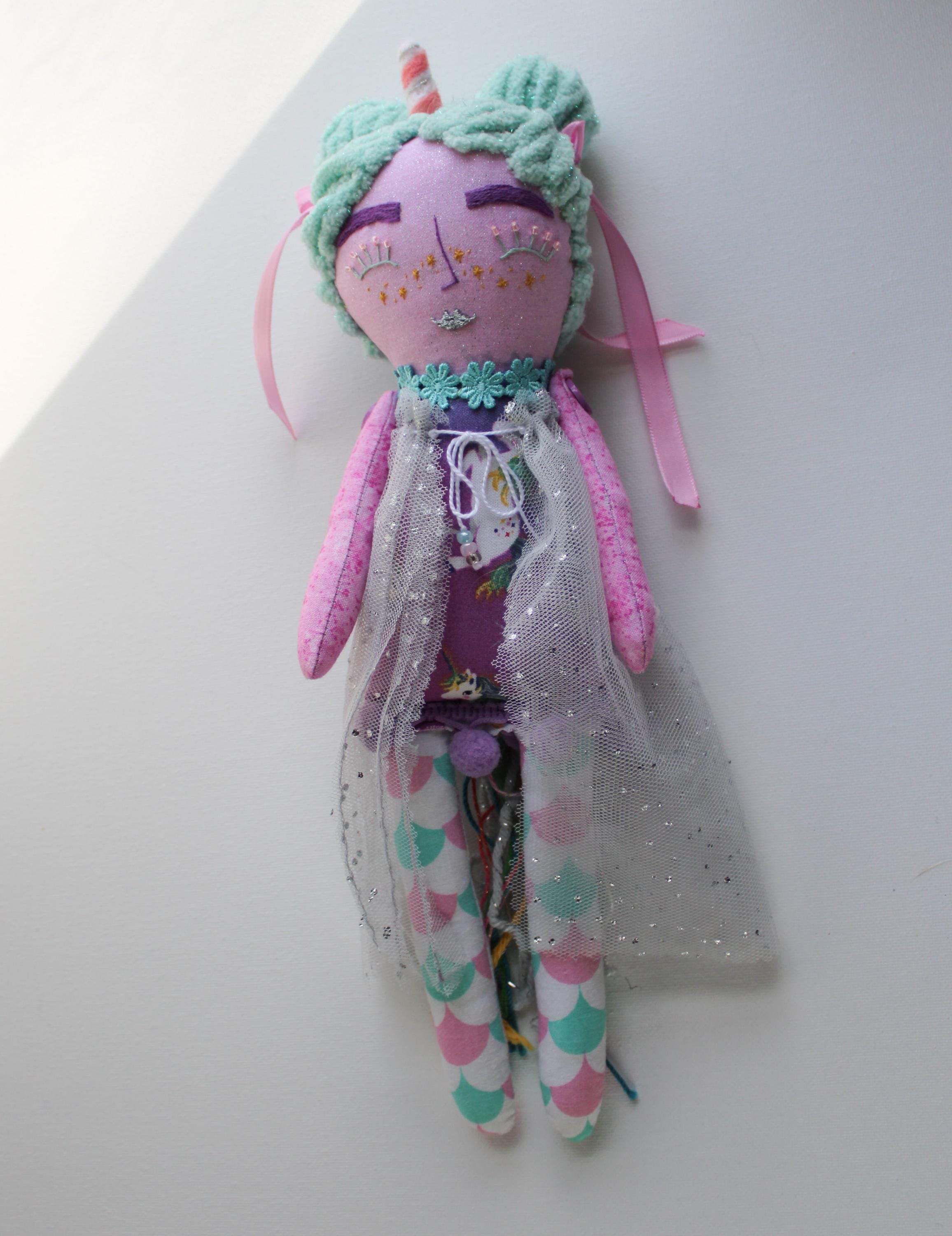 Handmade Embroidered Unique Soft Art Rag Doll | Star - US$ 60.00 | Tedooo