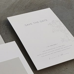 Save the Date Karte Scandi Chic – moderne Hochzeitseinladung, pur und lässig, schlicht, elegant, rustikal, in grau und weiß, floral