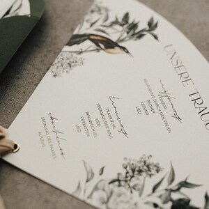 Fächer Hochzeit mit Ablauf Soho Urban Glam – urbaner Loft Style, floral, grün, weiß, gold, klassisch, bird