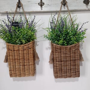 茶色のドアバスケット - 花用の籐バスケット - 素朴なスタイルのドアバスケット - 長方形のバスケット - 玄関を飾るためのバスケット