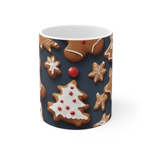 Gingerbread koekjes op een koffiemok. 3D koekjes of een mok.