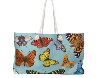 Butterfly motif tote. Weekender tote bag with fluttering butterflies. Butterfly. Butterfly. Butterfly garden. Butterfly fan. Monarch. Cabbage white.