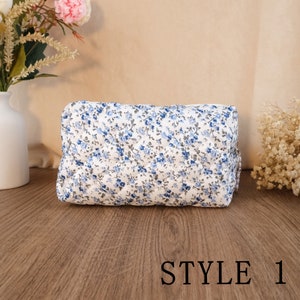 Floral Handmade Boxy Makeup Bag, Custom Name Flowers Quilted Makeup Bag, Large Capacity Makeup Bag, Storage Bag, Bridesmaid Gift STYLE 1