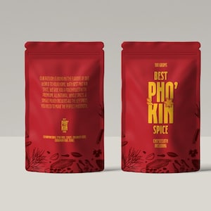 May include: Red pouch with a gold logo that says "Best Pho' Kin Spice" and a description of the product on the back. The pouch is 100 grams and includes a cheesecloth bag.