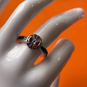 Marvel&#39;s Spiderman Ring - Peter Parker Mask Logo Adjustable Sized Ring