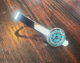 Marvel's Iron Man Krawattennadel - Tony Stark Charakter Krawattenklammer