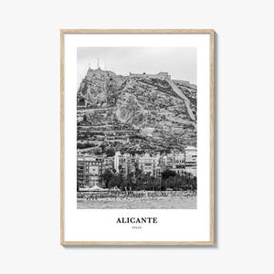 Alicante Wall Art, Alicante Wall Decor, Alicante Poster, Alicante Home Decor, Alicante Travel Gift, Alicante Travel Print