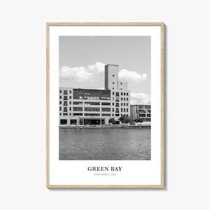 Green Bay Wall Art, Green Bay Wall Decor, Green Bay Poster, Green Bay Home Decor, Green Bay Travel Gift, Green Bay Travel Print