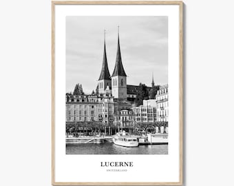Fotografia de Lucerna em preto e branco, pôster da Suíça, arte de parede da Hofkirche, decoração da ponte da capela