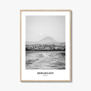 Heraklion Wall Art, Heraklion Wall Decor, Heraklion Poster, Heraklion Home Decor, Heraklion Travel Gift, Heraklion Travel Print