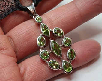 Fantastique pendentif en argent 925% sans nickel avec un excellent péridot, olivine (P4 OLI.)