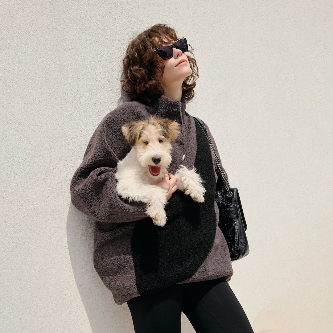 ☆DEINET☆ KANGAROO POCKET BAG IN COOL GRAY Premium Belt Bag Gray - All In Motion™: Water-Resistant Knit