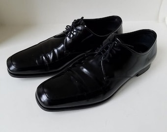 PRADA Men display picture 1