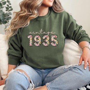 90th Birthday Gift 1935 Birthday Sweatshirt Gift Her 90 Years Old Grandma Birthday Gift  90th Birthday Party Gift Custom Sweatshirt Crewneck