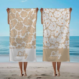 Custom Beach Towel Custom Name Beach Towel Daisy Pool Towel Personalized Beach Towel Kids Birthday Gift Bachelorette Party Bridesmaid Gift