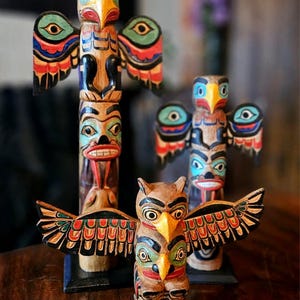 3 Totem pole wooden KENAI,AK Handmade Totempole Painting Totem pole Garden-Home Decoration JeromeDesign