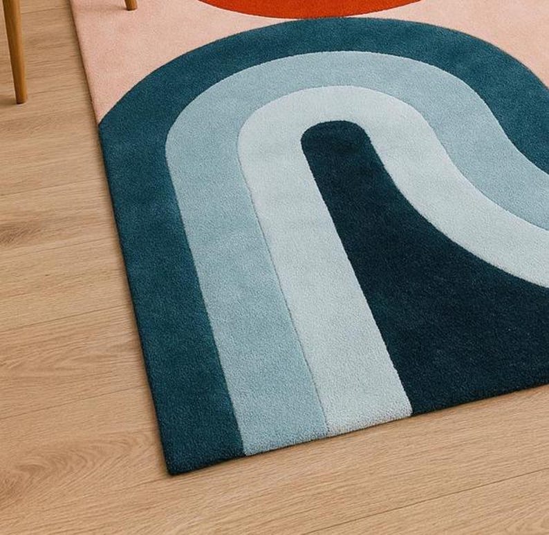Moderner Abstrakter Handgetufteter Wollteppich, unregelmäßige Amöbenform Bild 3