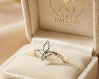 Sterling Silver Filigree Ring, Open Petal Chevron Design