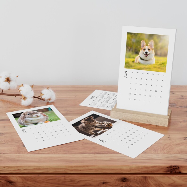 Personalized Desk Calendar 2025, Photo Vertical Desk Calendar, 12month