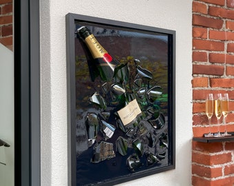 Resin painting with a bottle of Moet Chamdon 50x50cm. For decorating an office, kitchen, living room, dining room, gastronomy, bar, restaurant