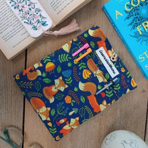Quilted book sleeve, protective book cover case, woodland animal blue fox, padded book and kindle accessories, with pocket, book lover gift